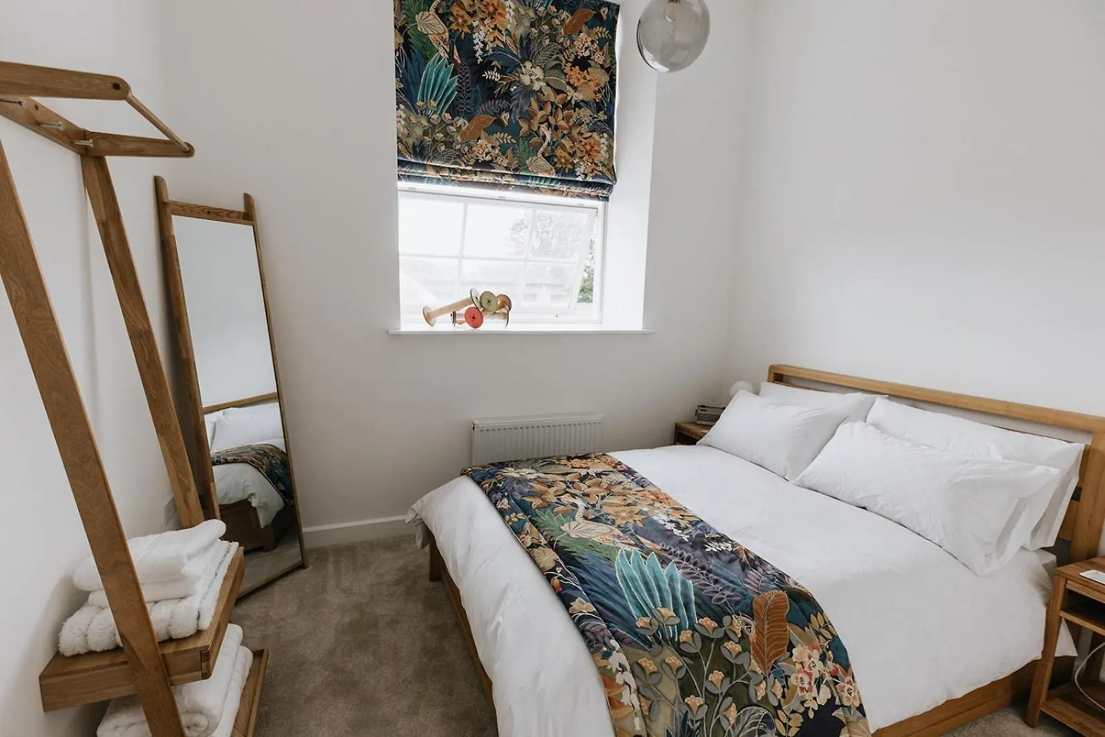 Holiday home Bobbin Row - Grade 2 Listed Property With A Beautiful Design With Access To Leeds Leeds  United Kingdom