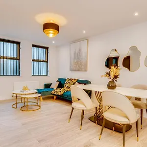  Apartment Dh Aparts